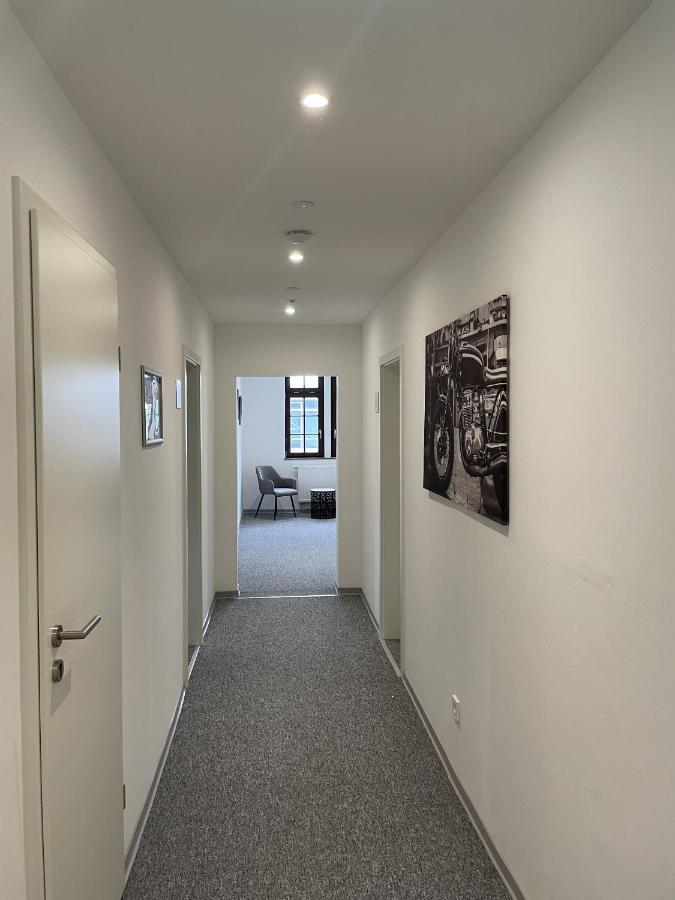 Hotel-Am-Bahnhof Stuttgart-迪琴根 外观 照片